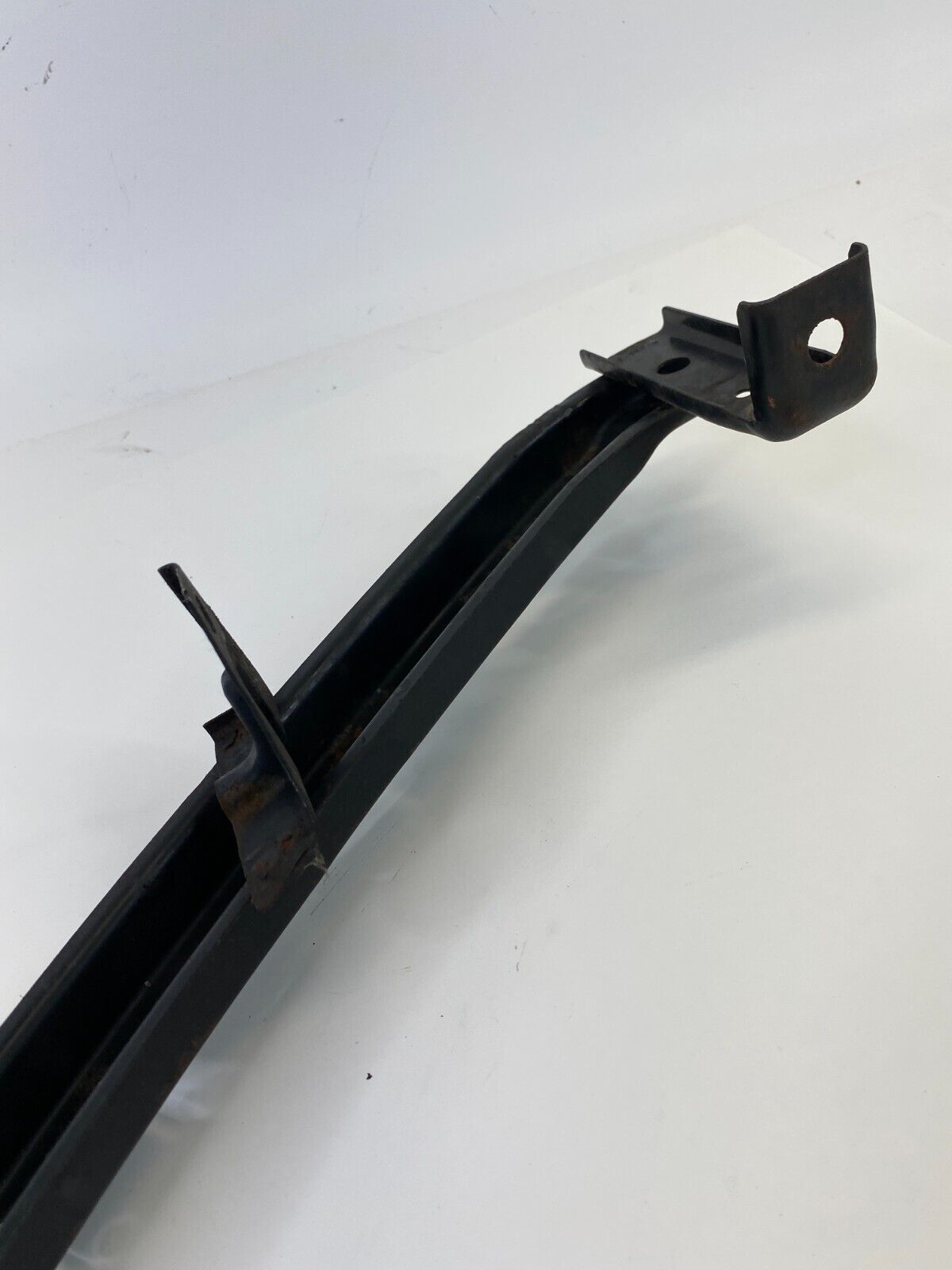 2004 2005 Acura TL Front Right Passenger Side Headlight Lamp Mount Bracket OEM