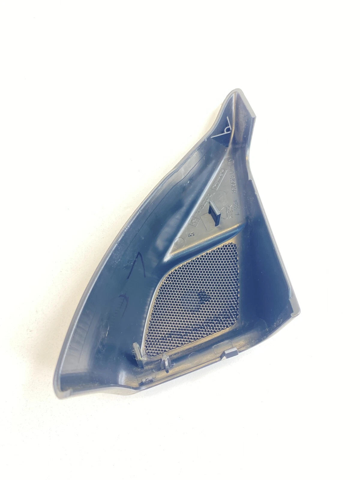 2004-2011 VOLVO S40 FRONT LEFT DRIVER DOOR TWEETER SPEAKER COVER BEZEL 8679628