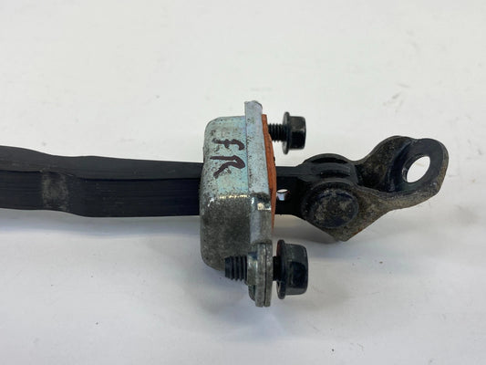 2010 11 12 2013 KIA FORTE FRONT RIGHT SIDE DOOR CHECK STOP STOPPER DETENT OEM