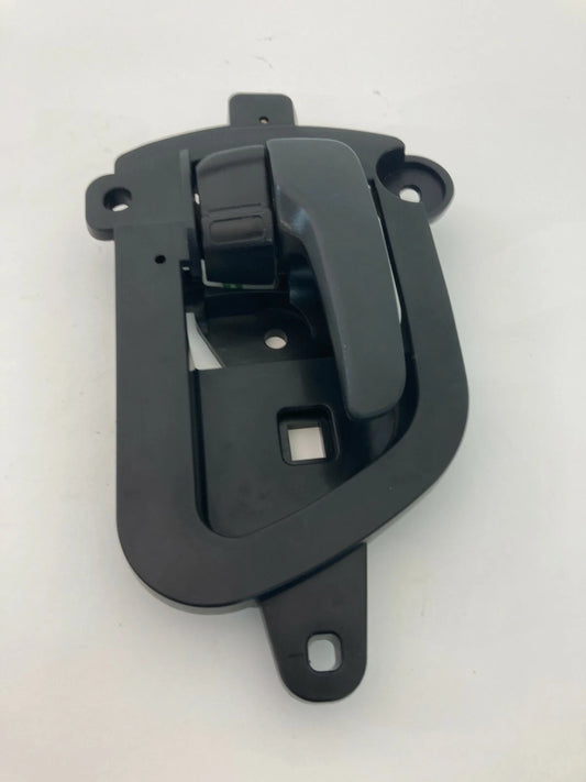 2007 2008 MITSUBISHI OUTLANDER FRONT RIGHT PASSENGER INNER DOOR HANDLE MN105360