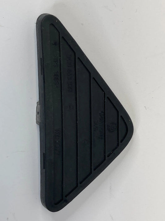 2009-2017 VOLKSWAGEN CC SEDAN REAR CENTER CONSOLE MAT RUBBER INSERT 3C0-863-328