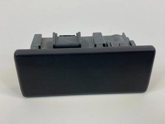 07-17 JEEP PATRIOT COMPASS GLOVE BOX LOCK LATCH COMPARTMENT HANDLE OEM