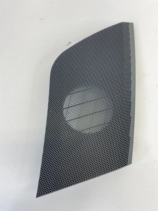 07-11 TOYOTA CAMRY FRONT RIGHT DASH SPEAKER TWEETER COVER TRIM 55473-06020 OEM