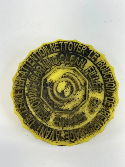 2005-2008 CHRYSLER 300 BRAKE MASTER CYLINDER RESERVOIR FLUID CAP COVER OEM
