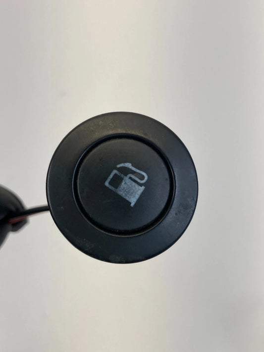2011-2015 KIA SORENTO FUEL TANK GAS DOOR LID RELEASE CONTROL SWITCH ASSY OEM