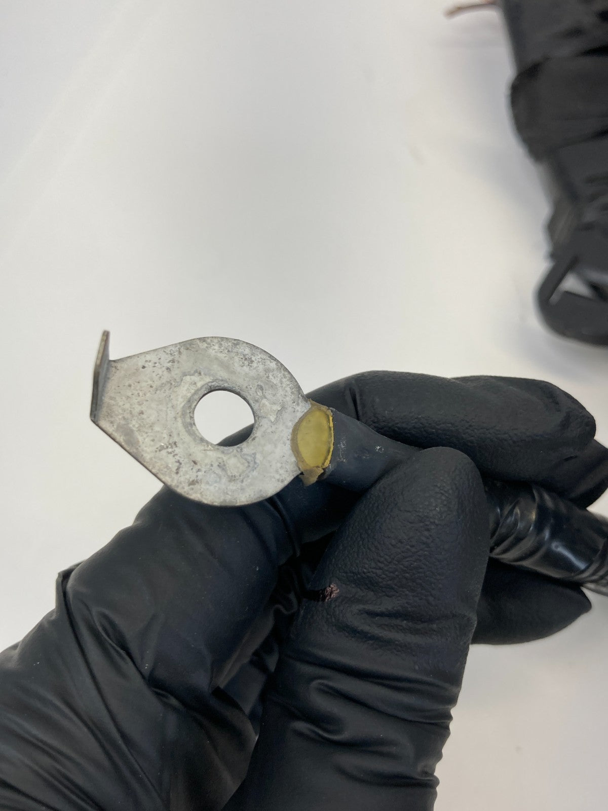 13-18 Ford C-Max 2.0L HYBRID Engine Fuse Box Junction Block Panel FV6T-14K733-BA