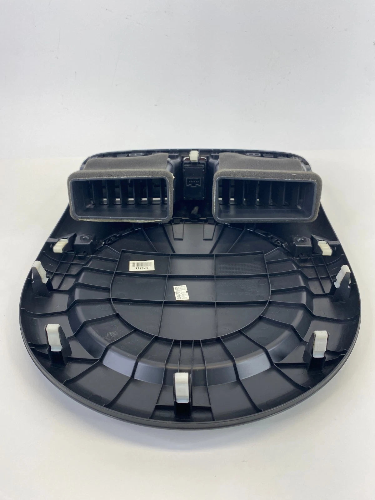 2014-2019 Kia Soul Center Dash AC Air Vent W/ Hazard Switch 84770-B2000 OEM