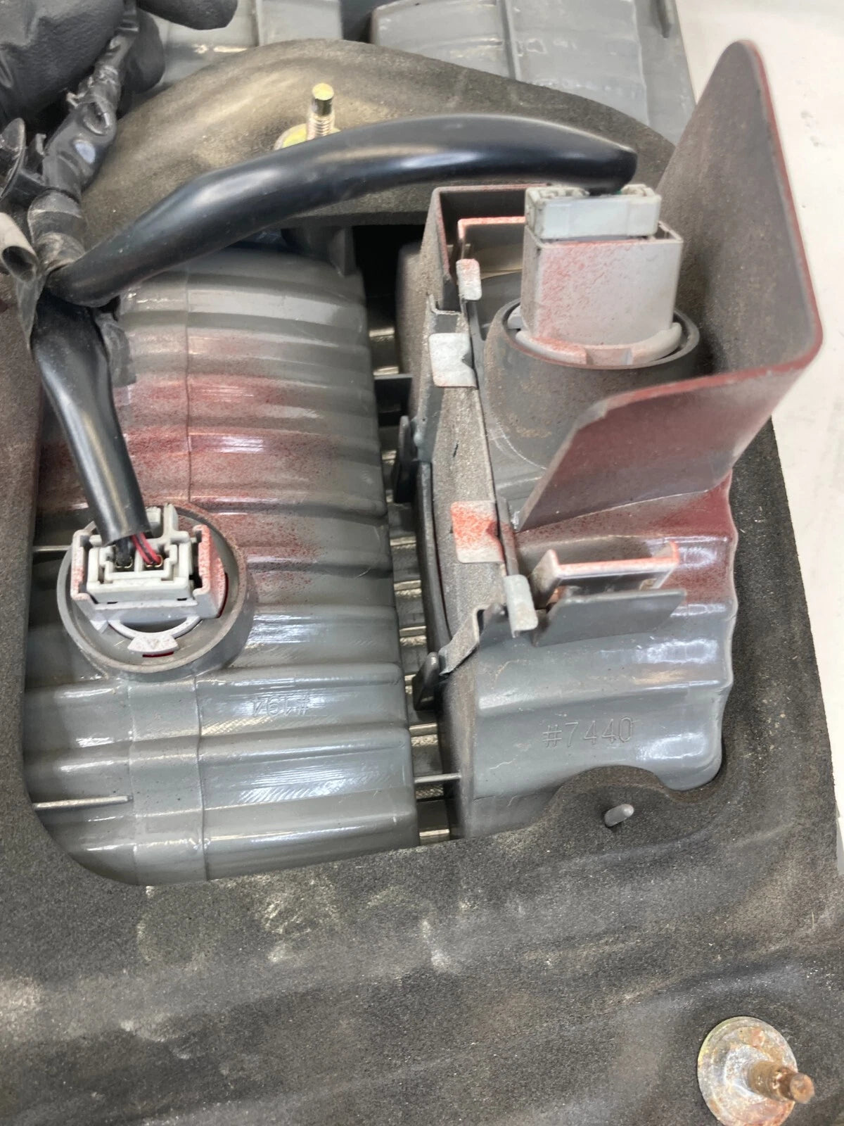 03 04 HONDA ACCORD SEDAN REAR RIGHT PASSENGER SIDE INNER TAIL LIGHT TAILLIGHT