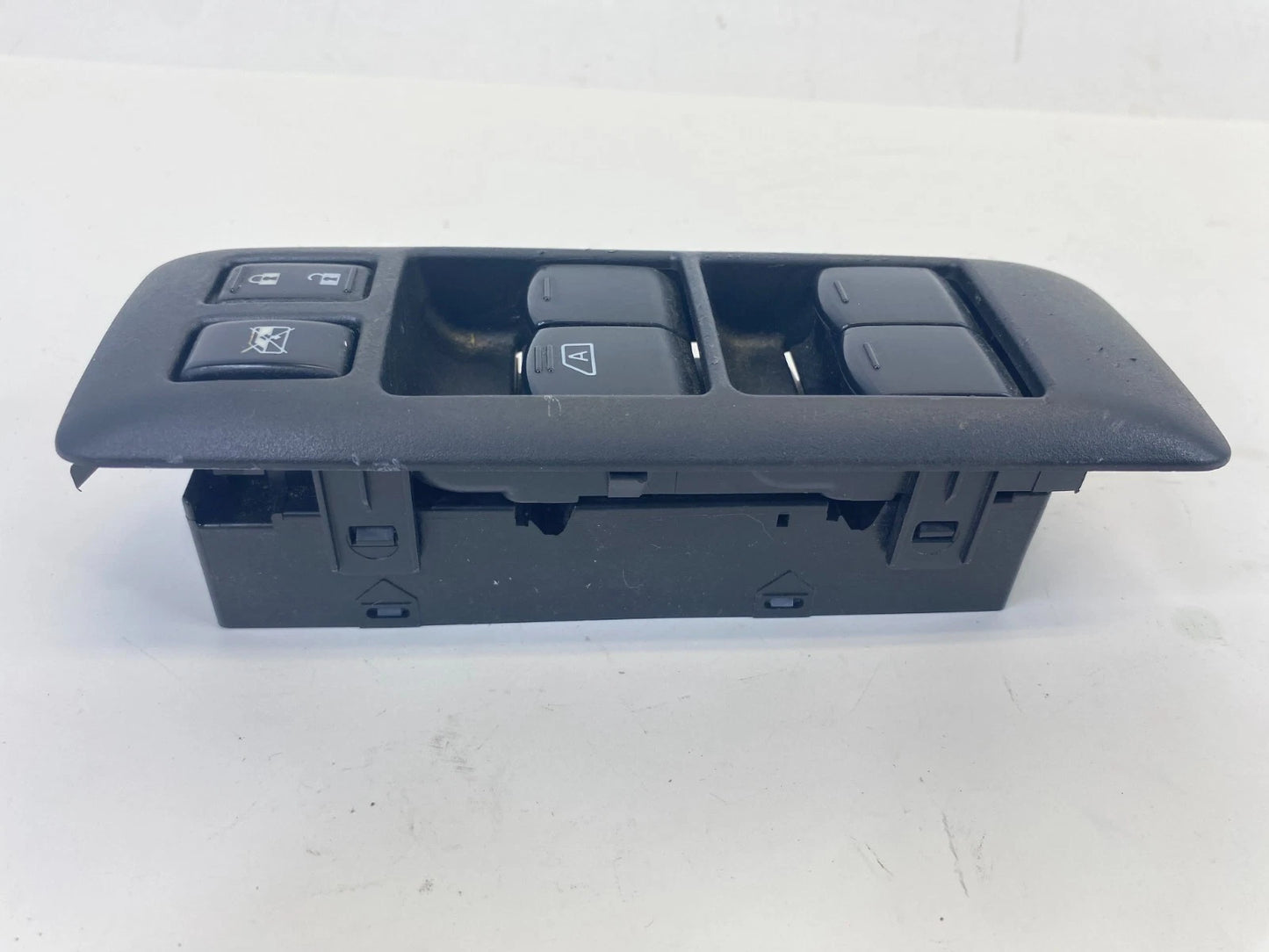 2008-2013 Nissan Rogue Front Left Driver Door Master Power Window Switch w/Bezel