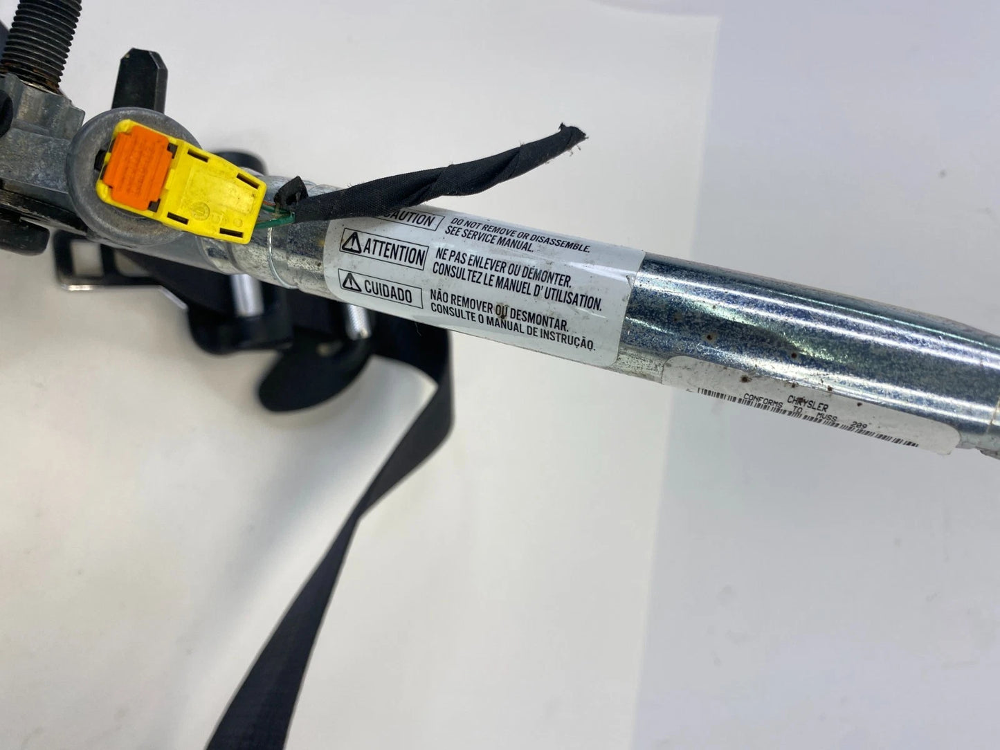 15-17 Chrysler 200 Front Right Side Seat Belt Retractor Pretensioner 68164338AA