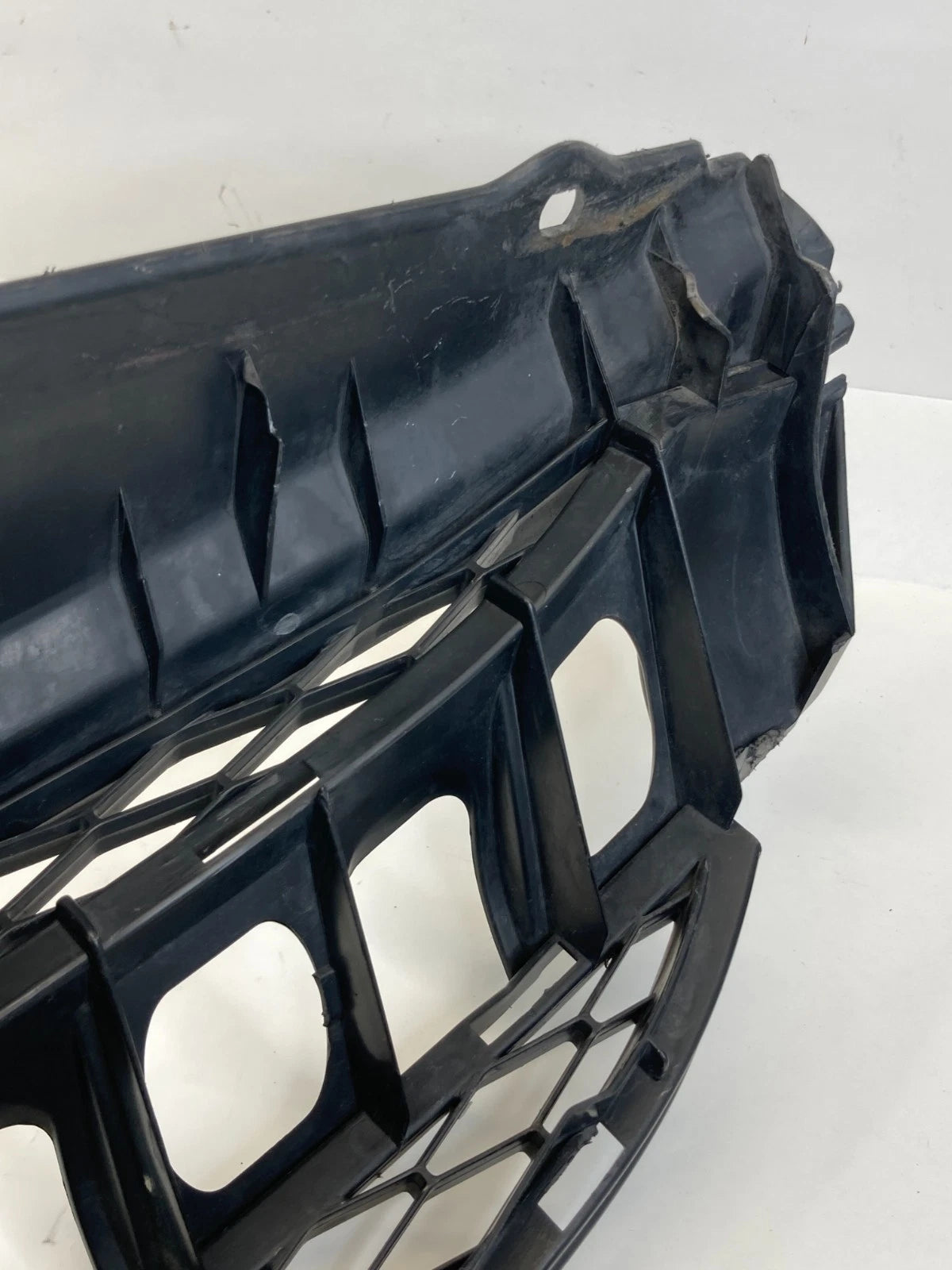 2006-2010 TOYOTA SIENNA FRONT RADIATOR UPPER GRILL GRILLE OEM FACTORY 53101AE050