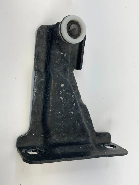 2005-2010 HONDA ODYSSEY REAR LEFT DOOR UPPER SLIDING DOOR HINGE ROLLER RAIL OEM