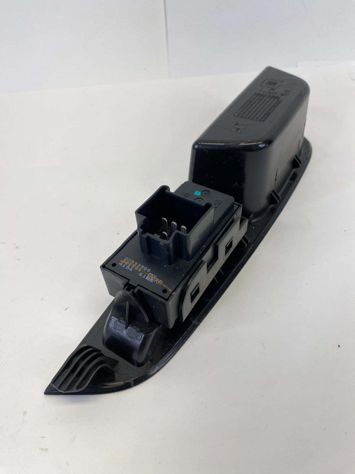 10-17 CHEVY EQUINOX REAR LEFT DOOR WINDOW CONTROL SWITCH W/ BEZEL 20933566 OEM