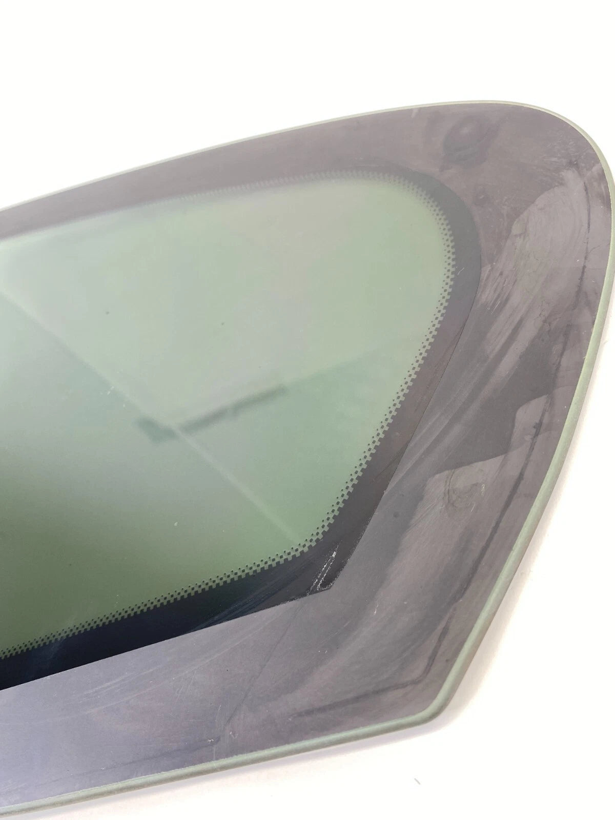 2011-2017 BUICK REGAL SEDAN REAR RIGHT PASSENGER DOOR VENT QUARTER GLASS OEM