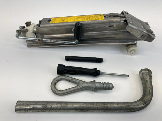 05-11 AUDI A6 QUATTRO EMERGENCY SPARE TIRE JACK KIT TOOL LUG WRENCH 4F0-011-215B