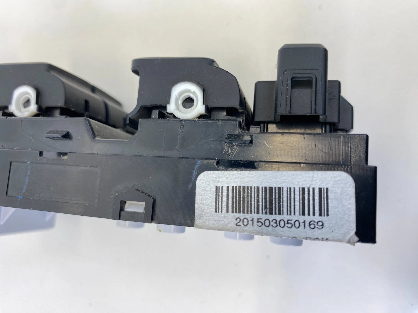 15-19 HYUNDAI SONATA FRONT LEFT DOOR MASTER POWER WINDOW SWITCH 93570-C1000 OEM