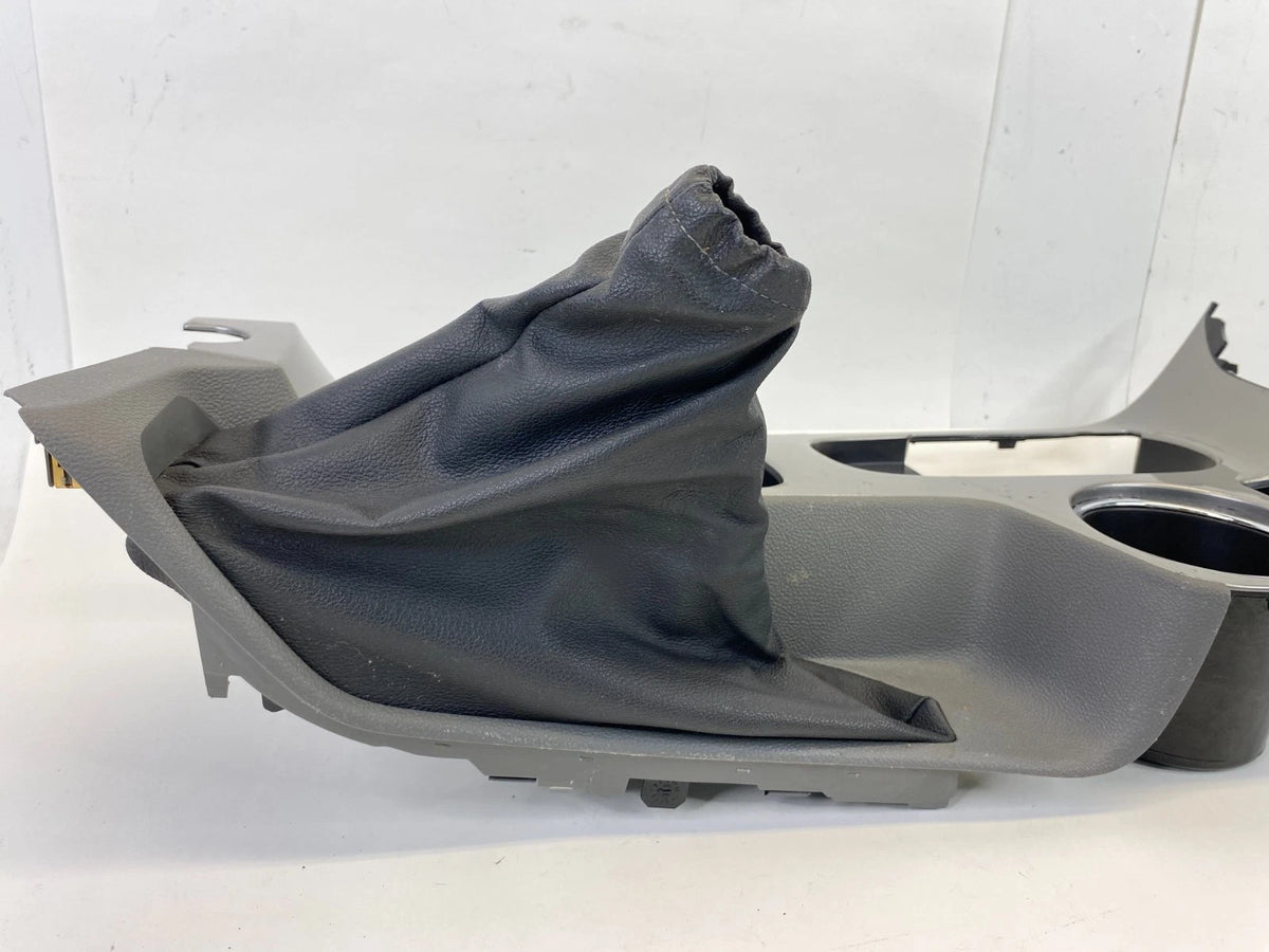 2014-2016 CHEVROLET MALIBU CENTER CONSOLE SHIFTER BEZEL FRONT OEM FACTORY 242139
