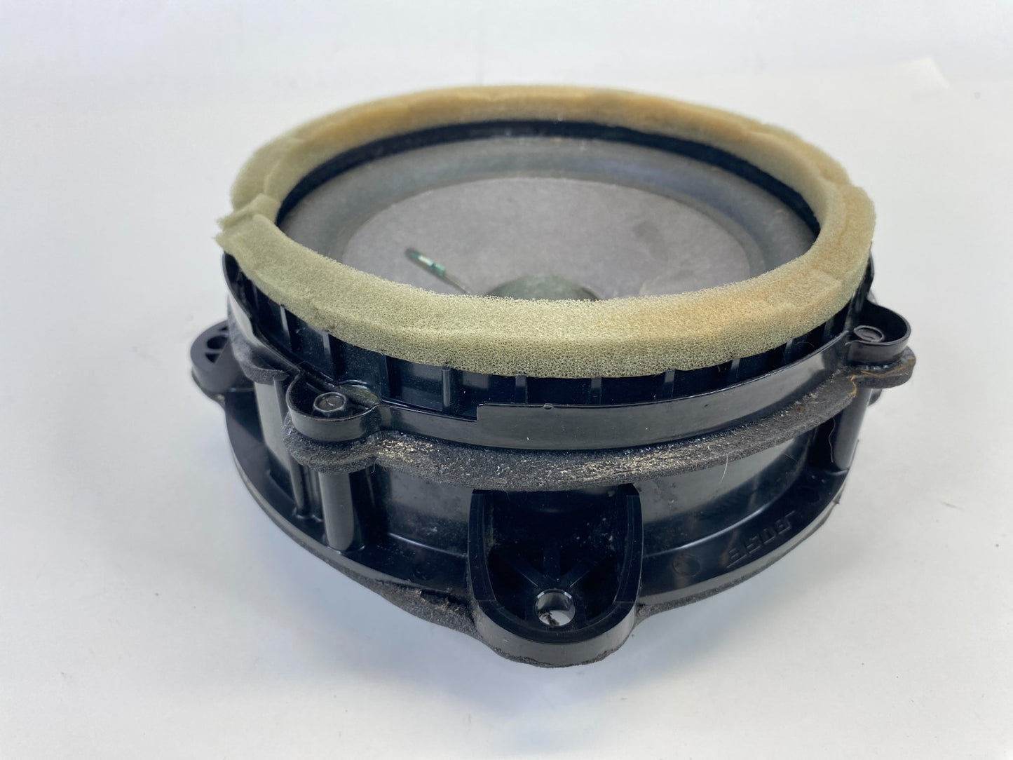 2007-2009 Cadillac SRX Front Left or Right Side Door Speaker Bose 15941727 OEM