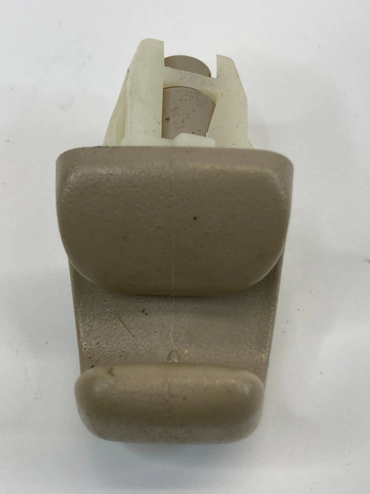 2003-2008 TOYOTA COROLLA FRONT SUNVISOR SUN VISOR SHADE CLIP HOLDER RETAINER OEM