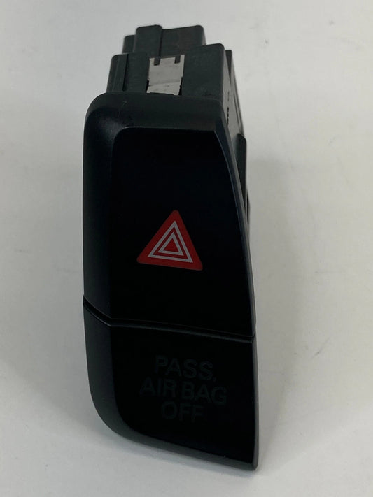 2009-2016 AUDI A4 HAZARD EMERGENCY WARNING LIGHT CONTROL SWITCH 8K1-941-509-A