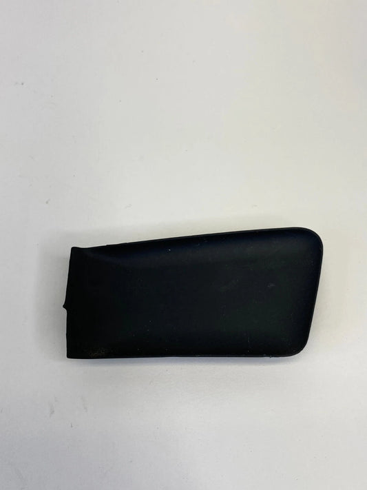 2011-2014 HYUNDAI SONATA REAR LEFT INNER DOOR HANDLE SCREW CAP COVER 82619-3S000