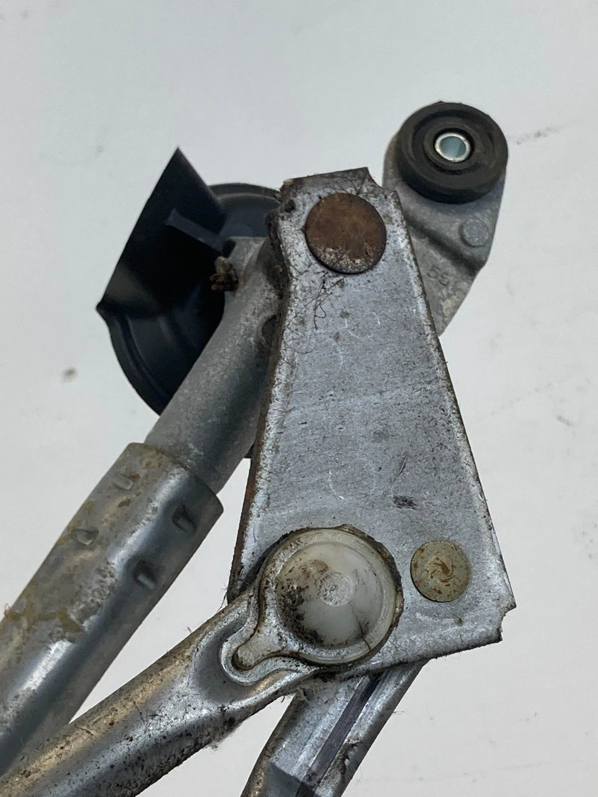 2013-2016 MAZDA CX-5 CX5 FRONT WINDSHIELD WIPER MOTOR UNIT KD53-67340 OEM