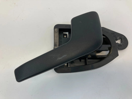 2003-2007 FORD TAURUS FRONT RIGHT SIDE INTERIOR DOOR HANDLE FR RH F6DB-5421818-A