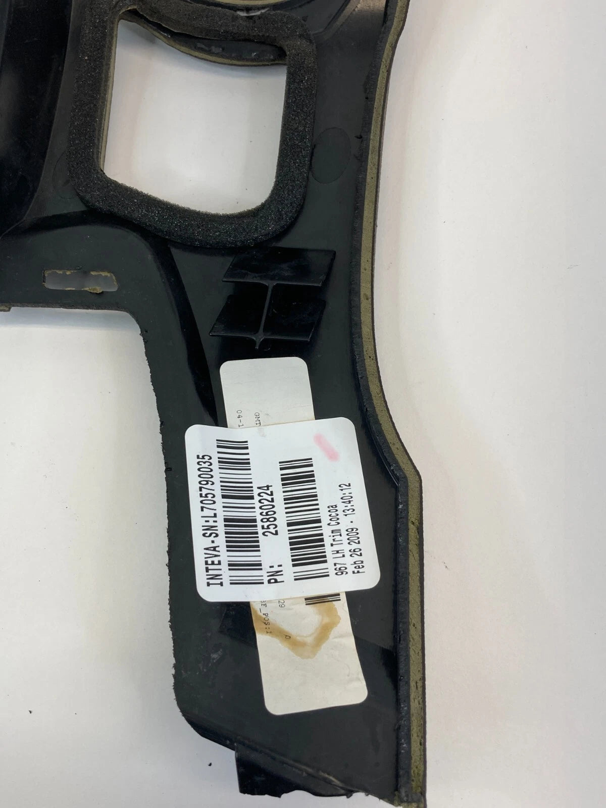 2008-2012 BUICK ENCLAVE DASH LEFT DRIVER AIR VENT OUTER COVER TRIM 25860224 OEM