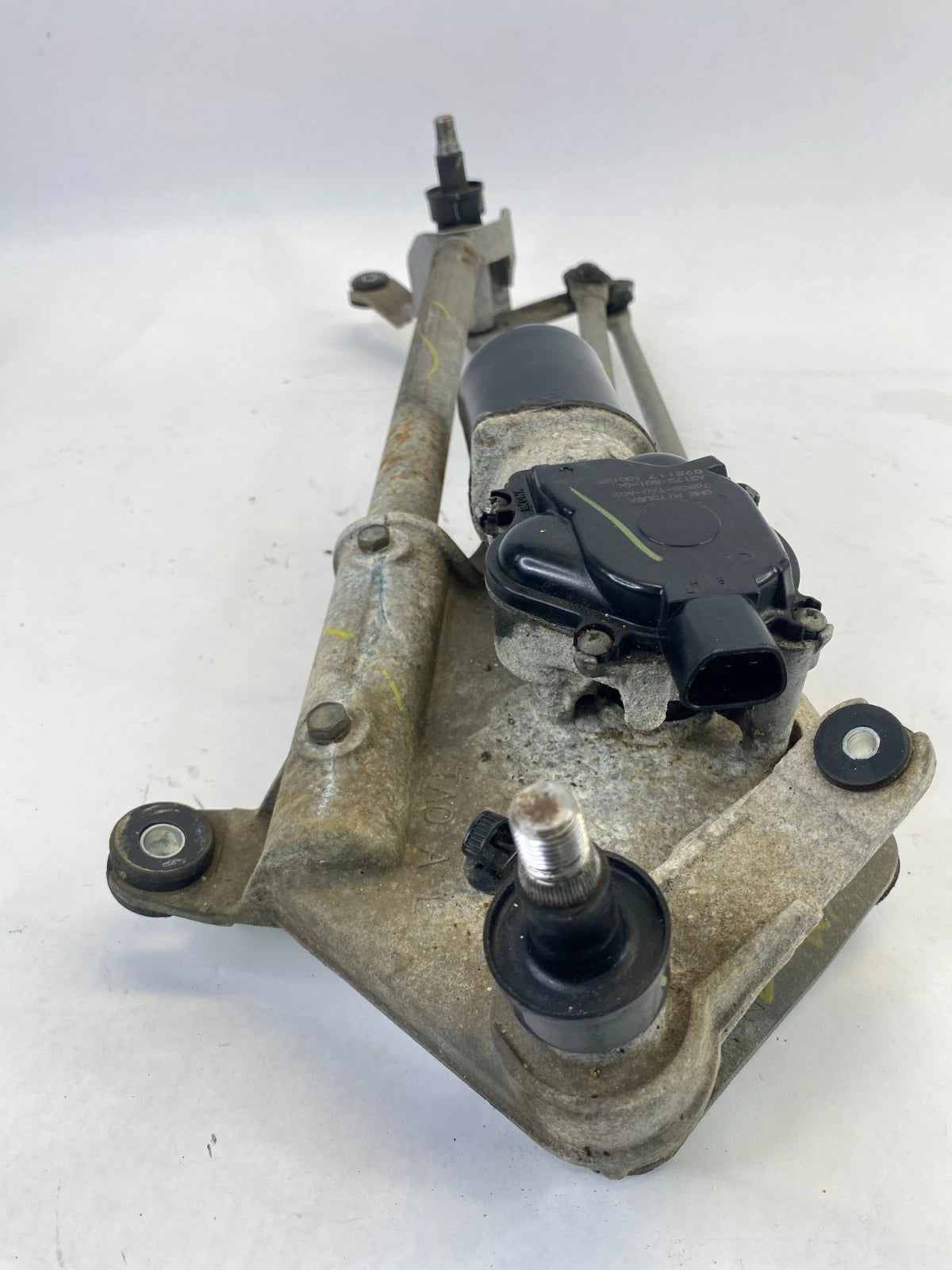 2008-2012 HONDA ACCORD FRONT WINDSHIELD WIPER MOTOR LINKAGE 76505-TA0-A02 OEM