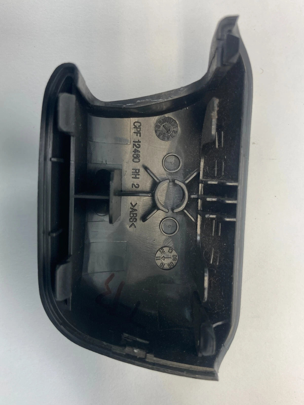 2007-2011 CHEVROLET AVEO5 FRONT RIGHT SIDE SEAT BELT GUIDE TRIM UPPER COVER OEM