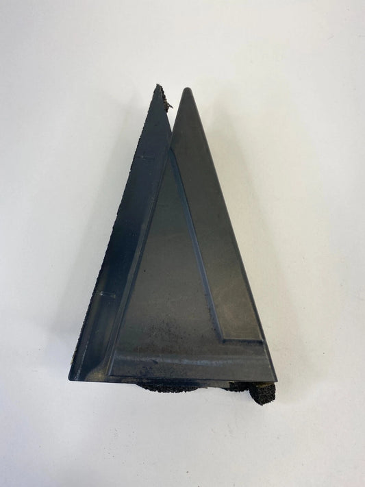 2008-2013 NISSAN ROGUE REAR RIGHT DOOR INNER CORNER WINDOW GLASS COVER CHANNEL