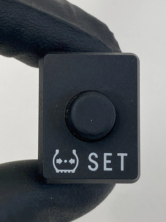 2006-2015 TOYOTA PRIUS TIRE PRESSURE MONITOR RESET BUTTON SWITCH DASH OEM 15A257