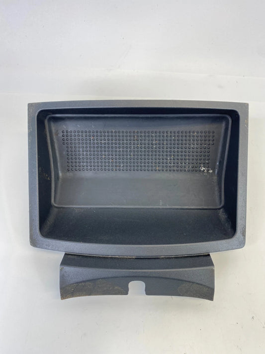 2004-2007 VOLVO S40 FRONT CENTER CONSOLE TRAY STORAGE COMPARTMENT 8687478 OEM
