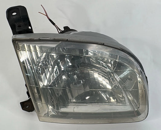 2000-2004 TOYOTA TUNDRA EXTENDED CAB RIGHT PASSENGER HEADLIGHT HEADLAMP OEM
