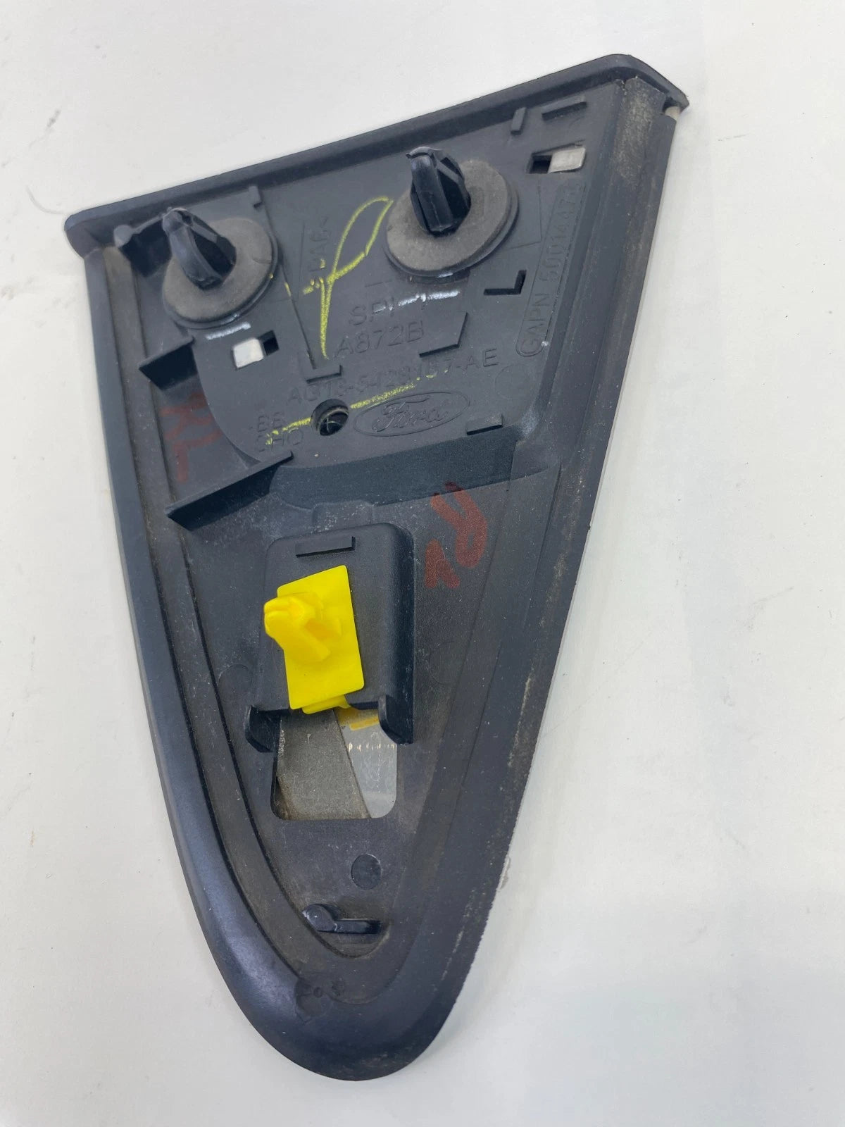 13-19 Ford Police Interceptor Sedan Rear Left Quarter Panel Corner Trim Molding