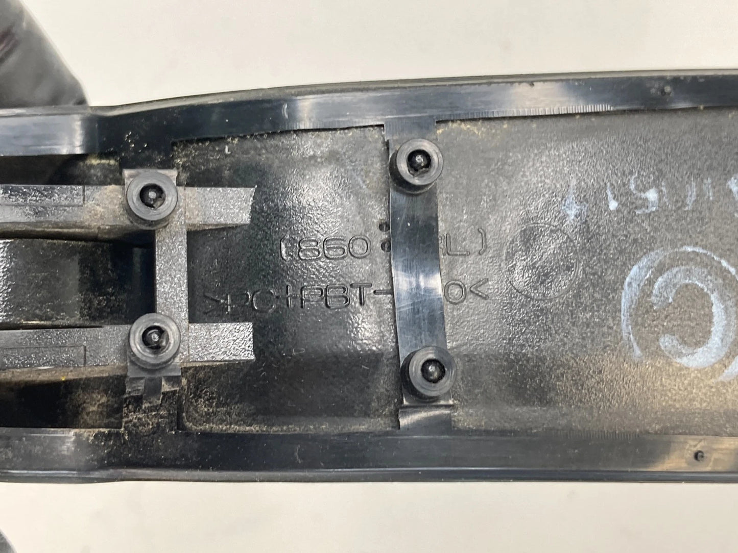 1999-2003 LEXUS RX300 REAR LEFT BACK SIDE EXTERIOR OUTER DOOR HANDLE ASSY OEM