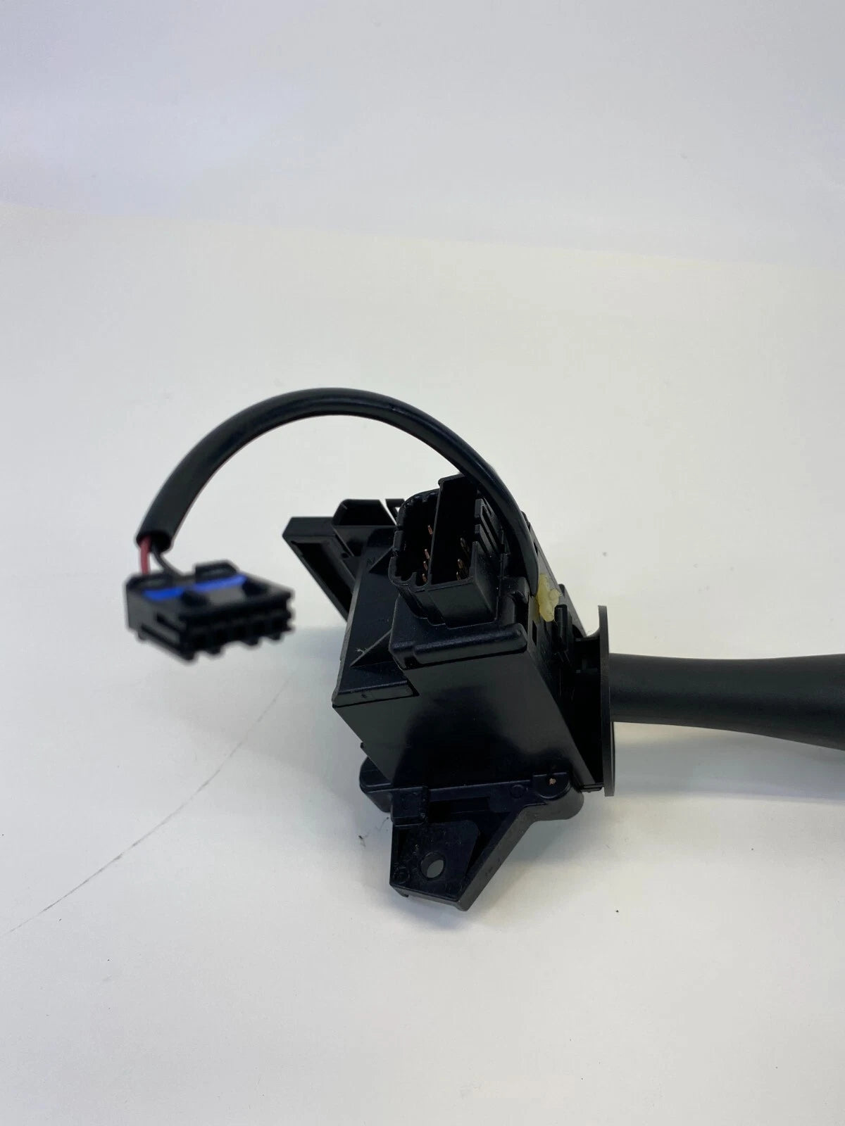 2006-2008 PONTIAC GRAND PRIX TURN SIGNAL HEADLIGHT AND CRUISE CONTROL SWITCH