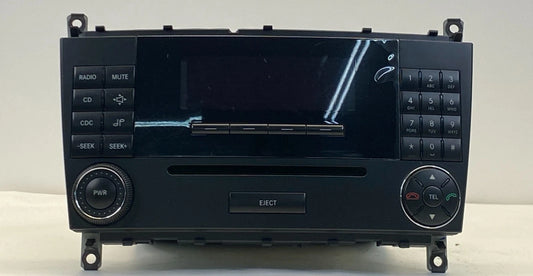 2001-2005 MERCEDES W203 C240 AM/FM RADIO CD DISC PLAYER A203-827-39-42 OEM