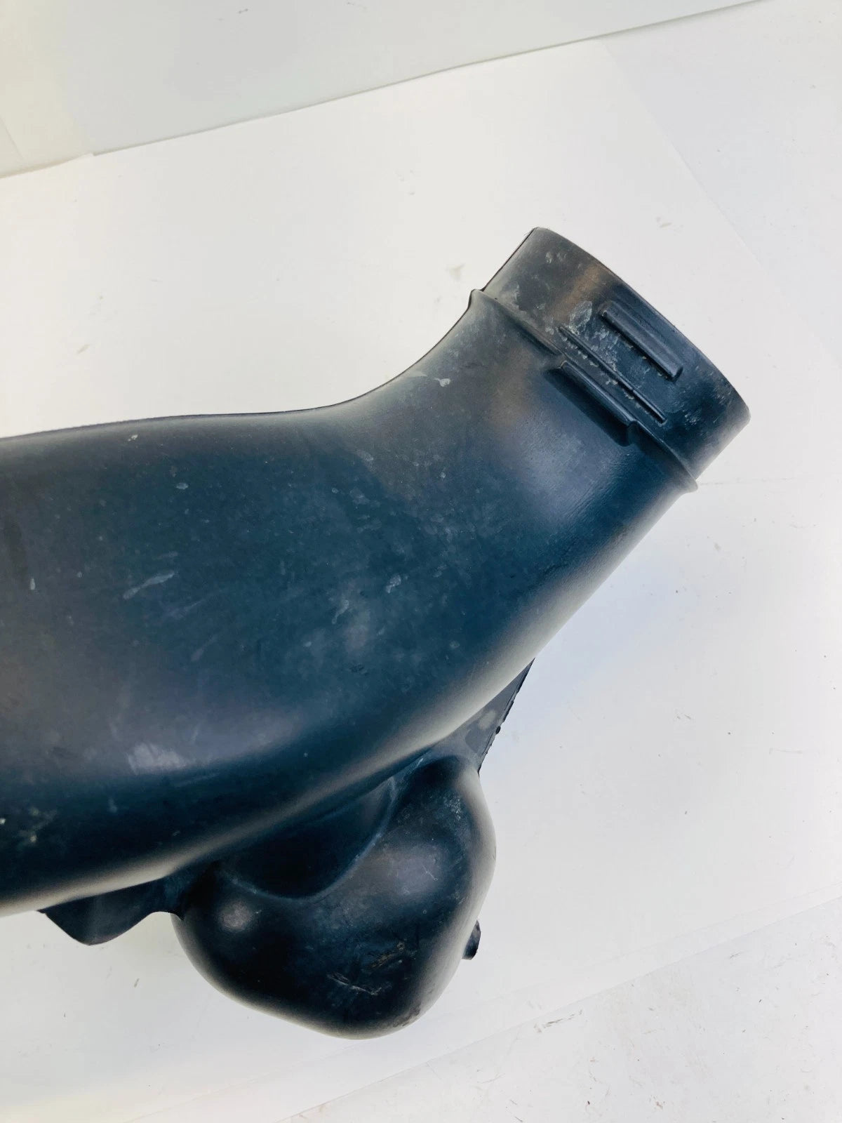 2008-2012 HONDA ACCORD 2.4L L4 AT AIR CLEANER INTAKE RESONATOR DUCT TUBE OEM