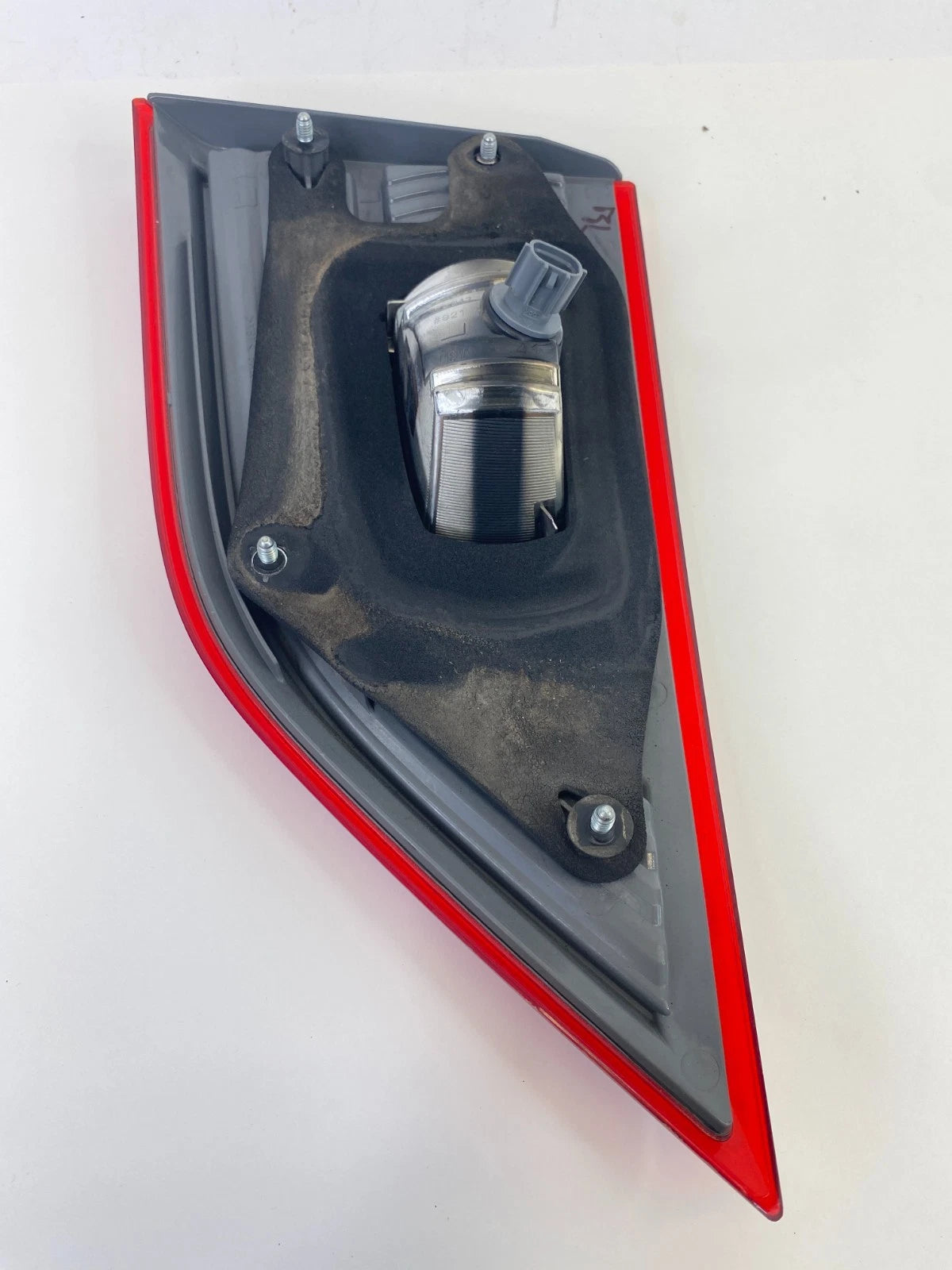 2012-2017 NISSAN QUEST REAR LEFT INNER TRUNK LID TAIL LIGHT LAMP ASSEMBLY OEM