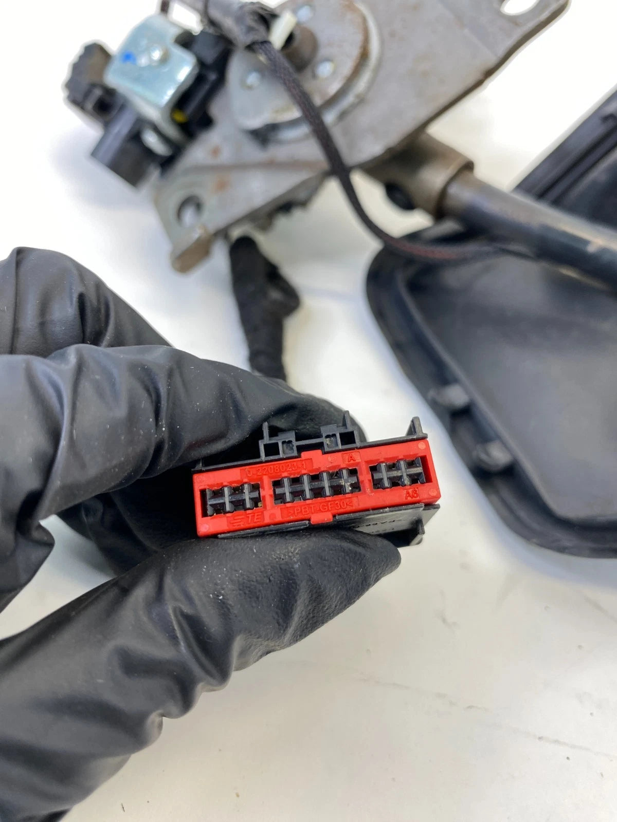 2013-2019 TAURUS EXPLORER INTERCEPTOR A/T GEAR COLUMN SHIFTER LEVER GB5T3E605