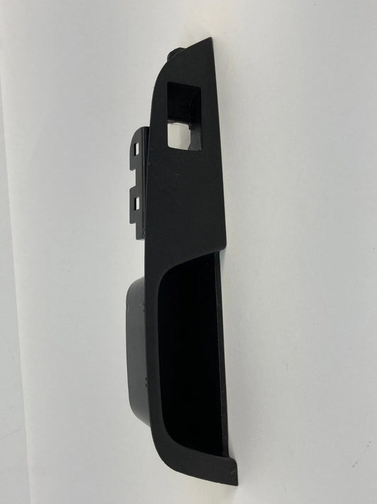2010-2017 CHEVY EQUINOX REAR RIGHT SIDE DOOR WINDOW SWITCH BEZEL AKE21347 OEM