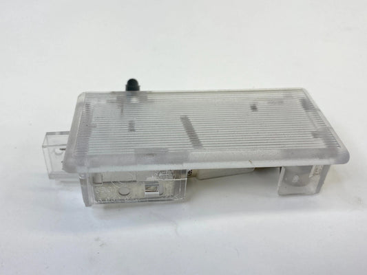 2004 2005 BMW 545I 04-07 530I 525I GLOVE BOX COURTESY LIGHT LAMP 63316962045 OEM
