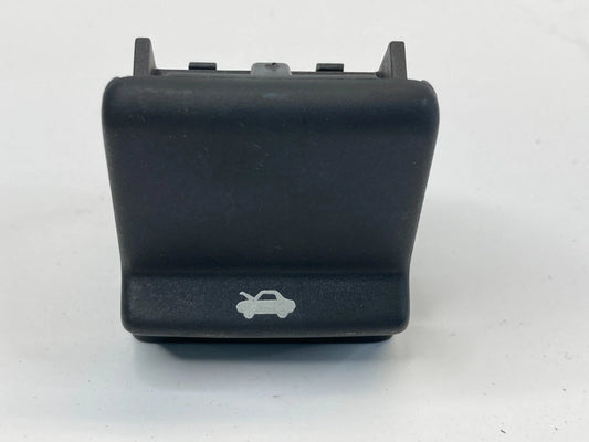 2008 2009 FORD FOCUS SEDAN REAR TRUNK LOCK HANDLE RELEASE LEVER SWITCH OEM