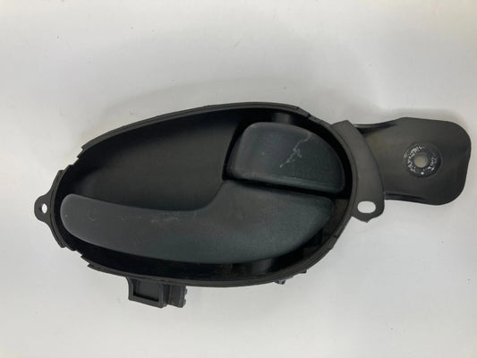 02-09 CHEVY CHEVROLET TRAILBLAZER REAR RIGHT INNER INTERIOR DOOR HANDLE 107602