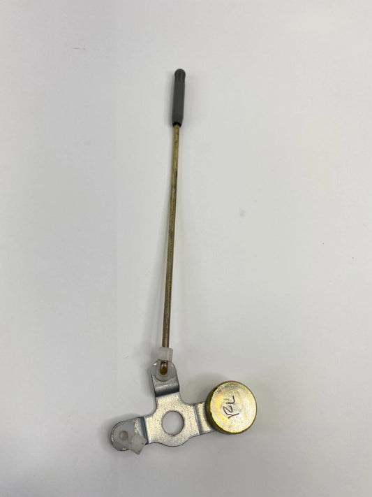 2003 2004 2005 SUZUKI GRAND VITARA REAR LEFT SIDE DOOR LOCK ROD KNOB OEM