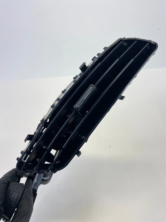 2013-2019 FORD ESCAPE CENTER DASH RIGHT SIDE A/C AIR VENT GRILLE DUCT ASSY OEM