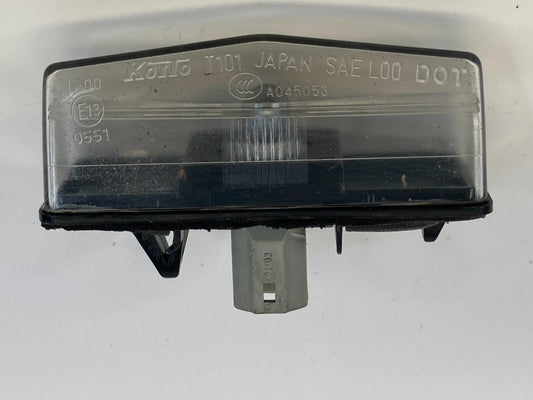 2004-2015 TOYOTA PRIUS REAR TRUNK LICENSE PLATE LAMP LIGHT ASSY A045053