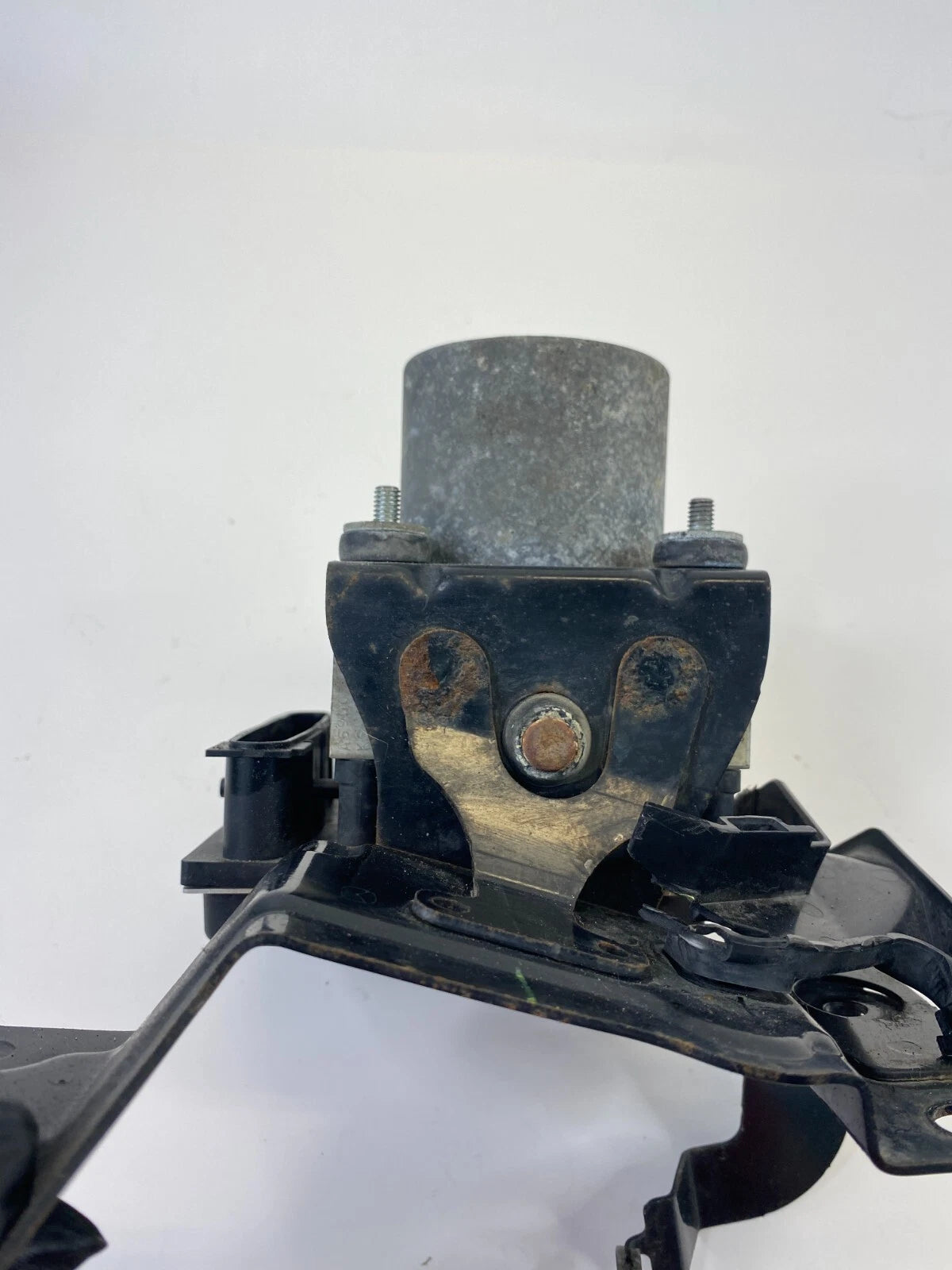 2010-2012 MAZDA CX-7 2.5L AT FWD ABS ANTI LOCK BRAKE PUMP MODULE 0265235618 OEM