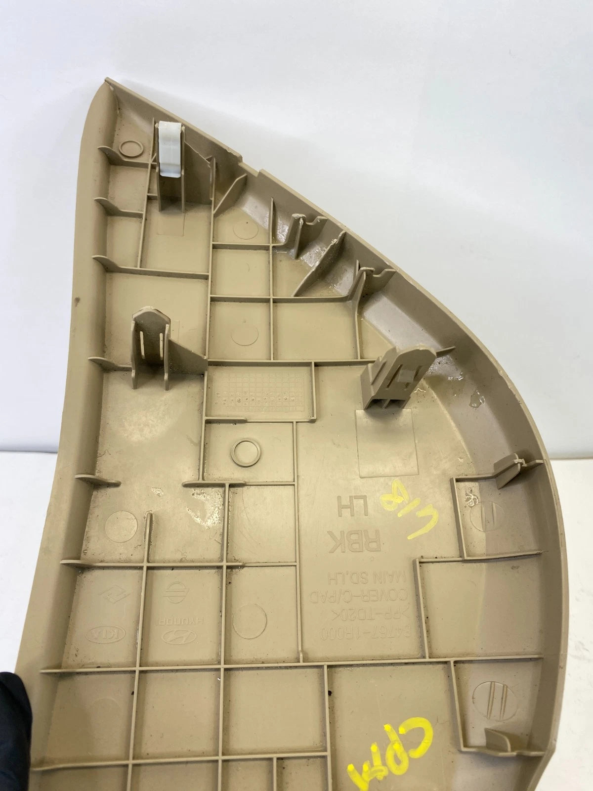 2012-2017 HYUNDAI ACCENT LEFT DASH END TRIM PANEL COVER OEM FACTORY 84767-1R000